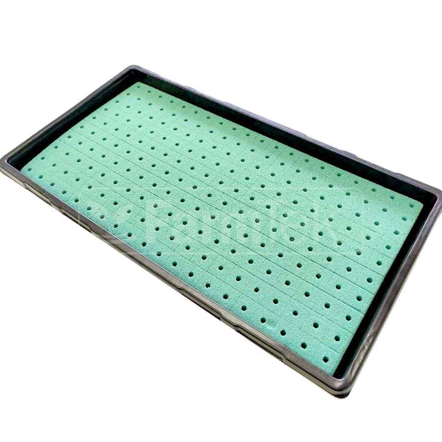 Farmtek AquaCube propagation cubes 25x25x35mm (200 cubes @ 8 cents each) Seedling Plug