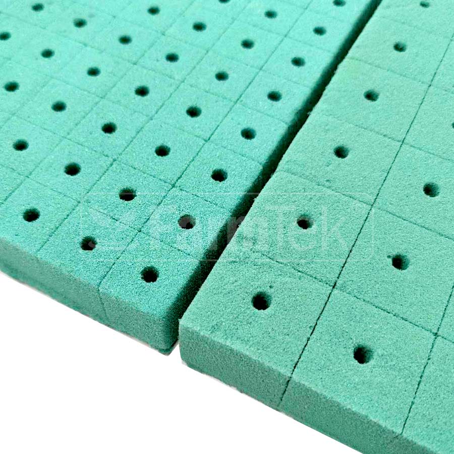 Farmtek AquaCube propagation cubes 25x25x35mm (200 cubes @ 8 cents each) Seedling Plug