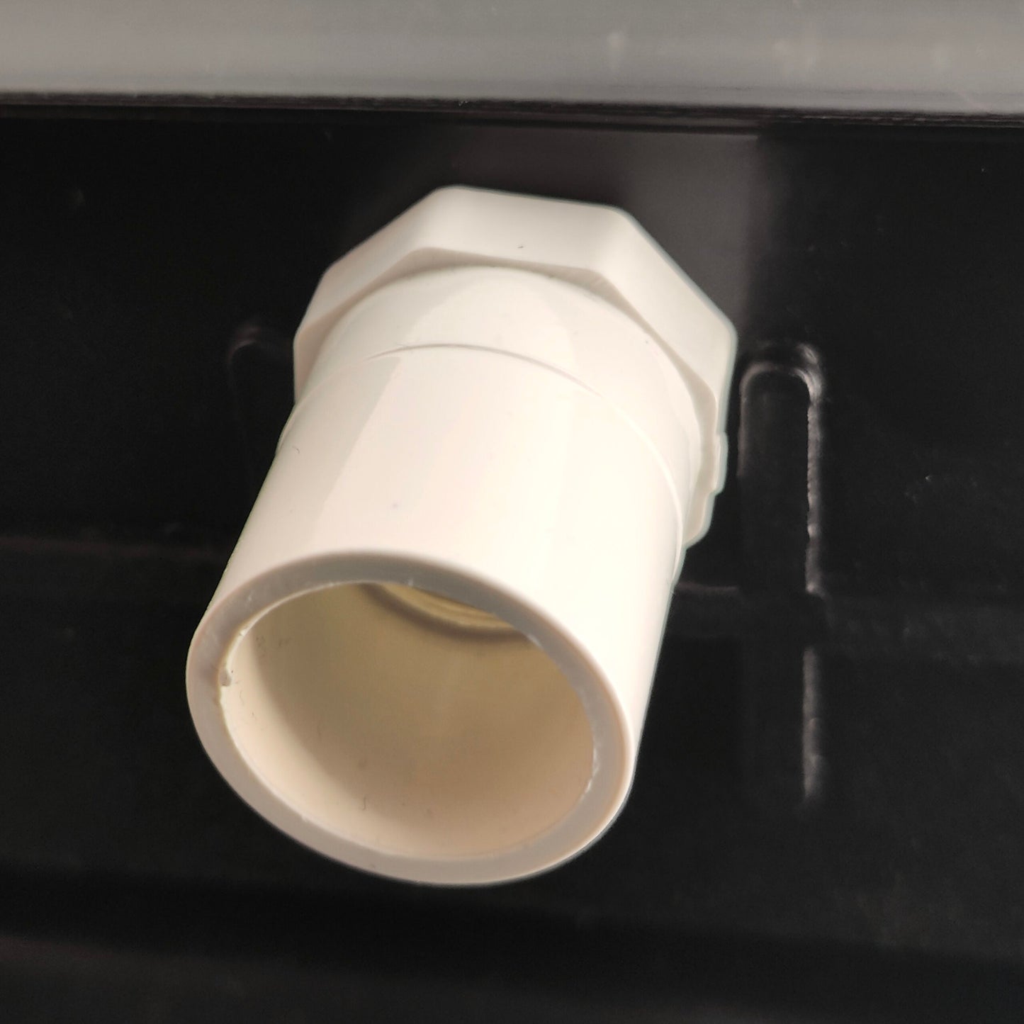 Overflow Drain Fitting For Farmtek Hydroponic DWC Tray 